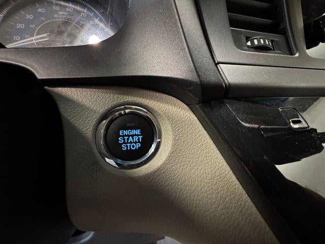2017 Toyota Sienna XLE 8 Passenger