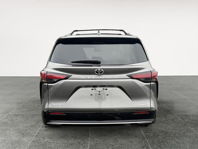 2026 Toyota Sienna Limited 7 Passenger