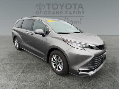 2026 Toyota Sienna Limited 7 Passenger
