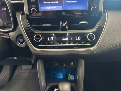 2022 Toyota Corolla Cross XLE