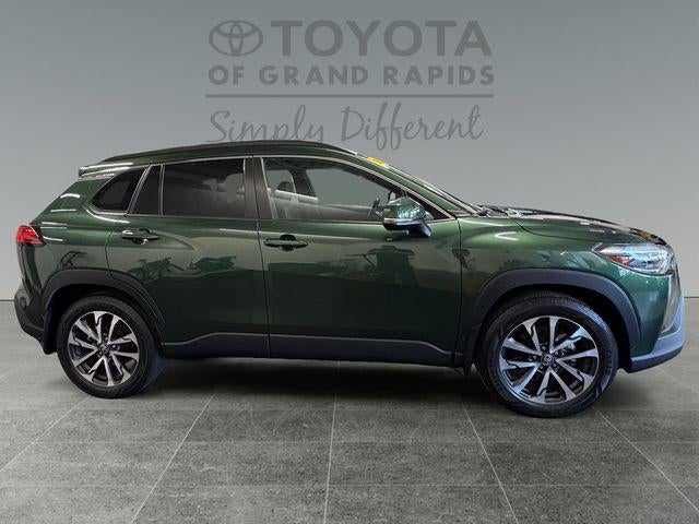 2022 Toyota Corolla Cross XLE