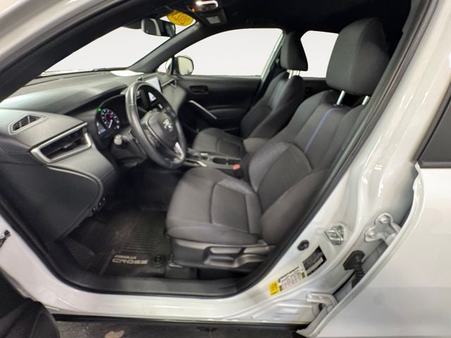 2023 Toyota Corolla Cross Hybrid SE