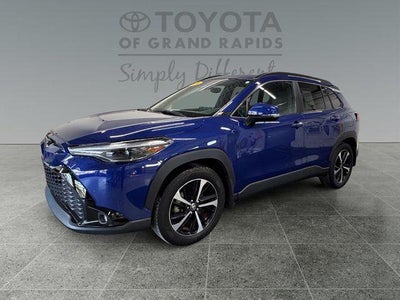 2024 Toyota Corolla Cross Hybrid XSE
