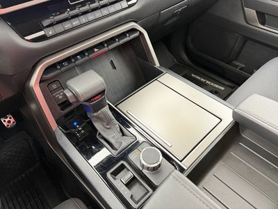 2024 Toyota Sequoia SR5