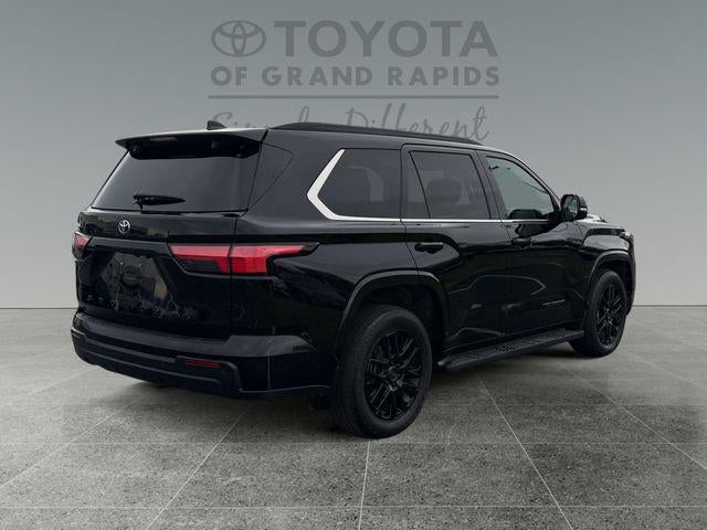 2024 Toyota Sequoia SR5
