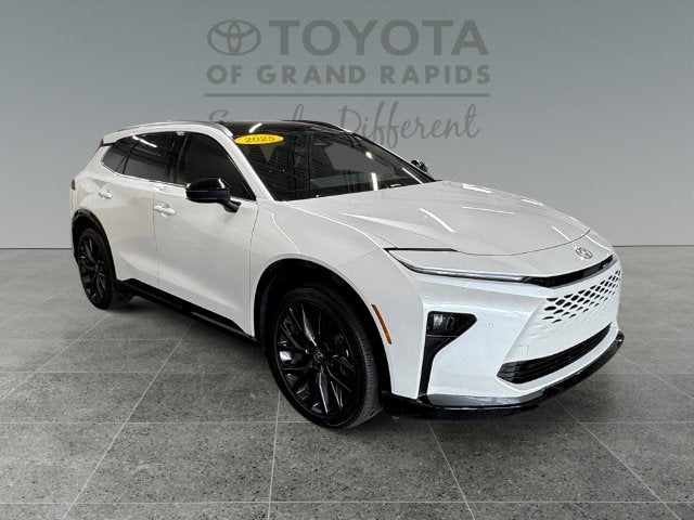2025 Toyota Crown Signia Limited