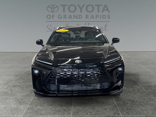 2025 Toyota Crown Signia Limited