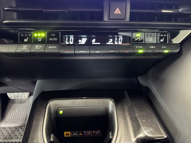 2025 Toyota Crown Signia Limited