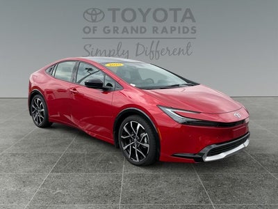 2025 Toyota Prius Plug-In Hybrid XSE Premium