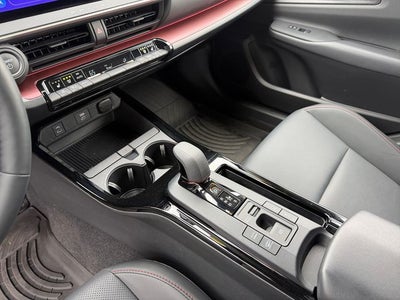 2025 Toyota Prius Plug-In Hybrid XSE Premium