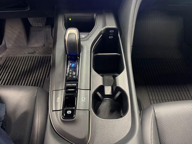 2023 Toyota Crown Platinum