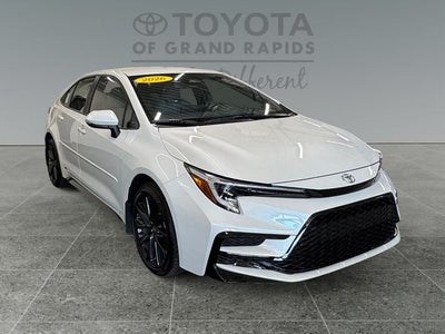 2026 Toyota Corolla Hybrid SE