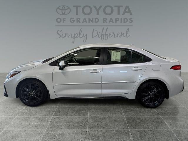 2026 Toyota Corolla Hybrid SE