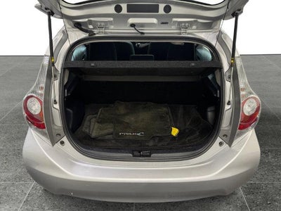 2014 Toyota Prius c Three