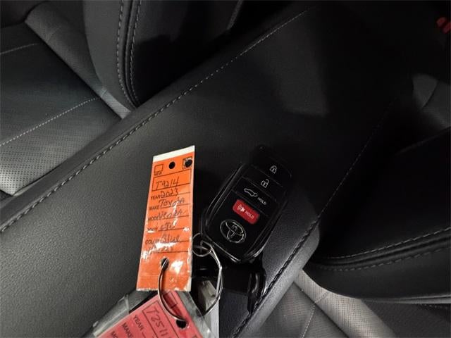 2023 Toyota Venza Limited