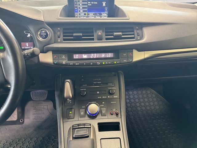 2017 Lexus CT 200h