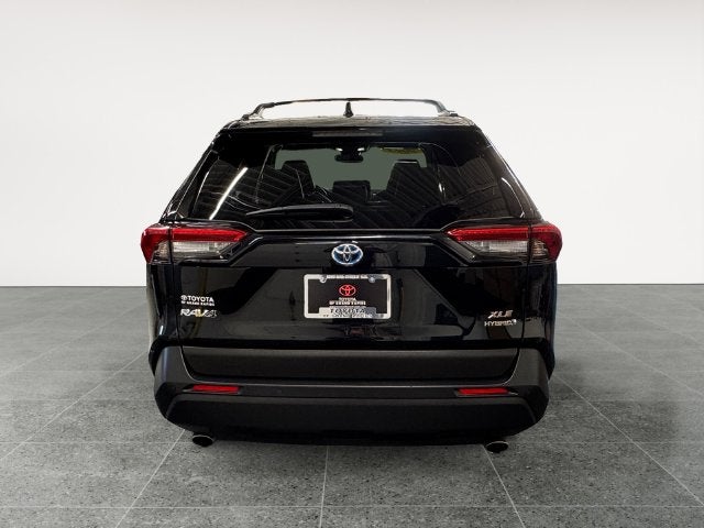 2023 Toyota RAV4 Hybrid XLE Premium
