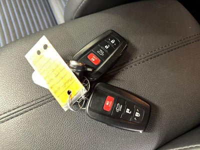 2020 Toyota RAV4 Hybrid XSE