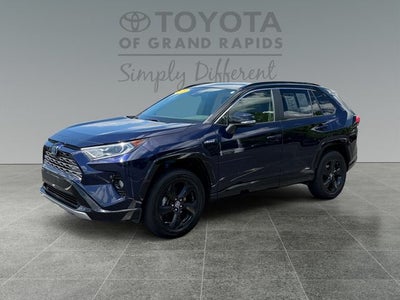 2019 Toyota RAV4 Hybrid XSE