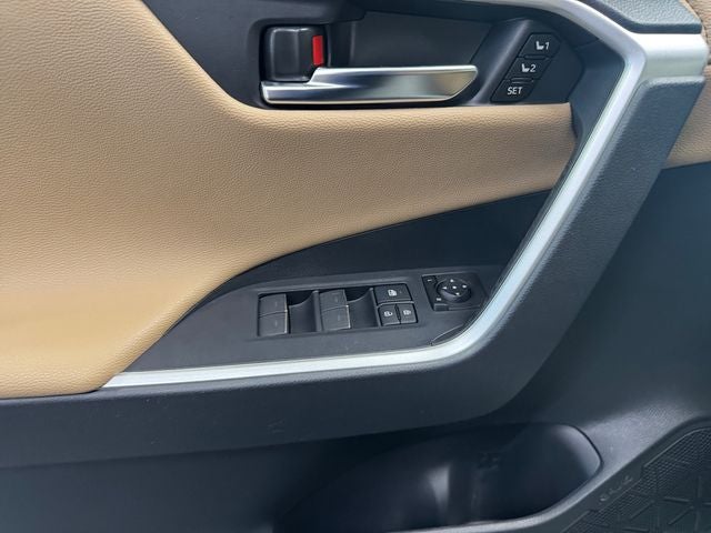 2023 Toyota RAV4 Limited
