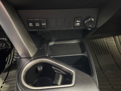 2016 Toyota RAV4 Hybrid XLE
