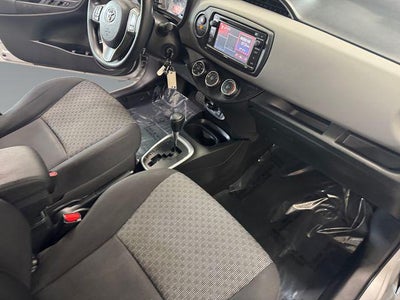 2017 Toyota Yaris LE