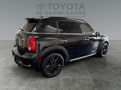 2016 MINI Cooper S Countryman Base