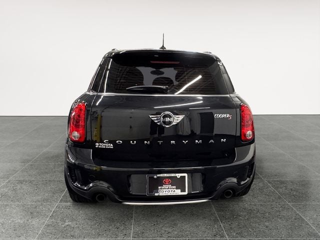 2016 MINI Cooper S Countryman Base