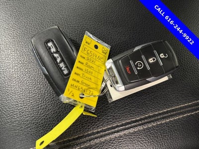 2021 RAM 1500 Big Horn/Lone Star 5.7 Liter V8 Hemi Quad Cab 4WD