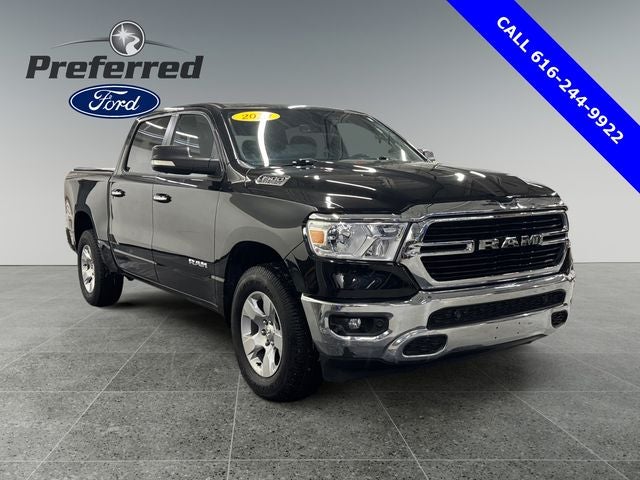 2019 RAM 1500 Big Horn/Lone Star 5.7 Liter V6 Hemi Crew Cab 4WD