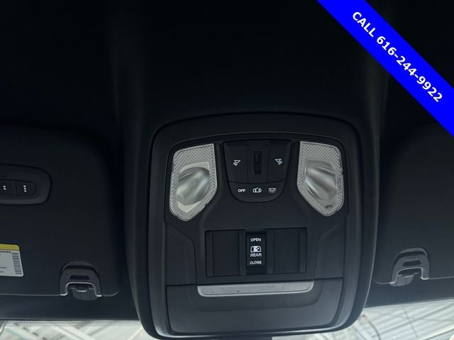 2019 RAM 1500 Big Horn/Lone Star 5.7 Liter V6 Hemi Crew Cab 4WD