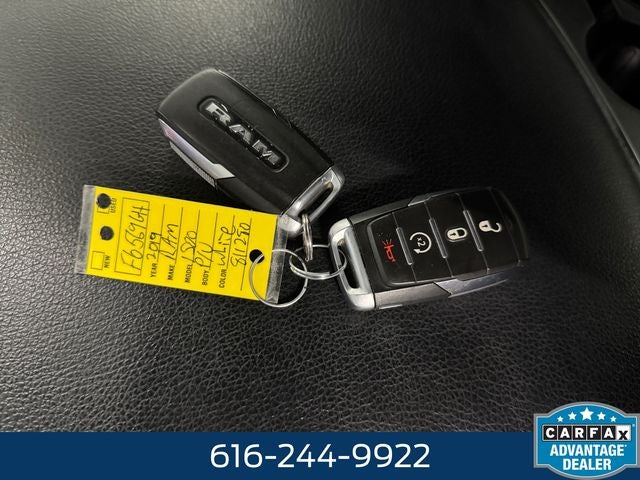 2019 RAM 1500 Big Horn/Lone Star 5.7 Liter V8 Hemi Crew Cab 4WD