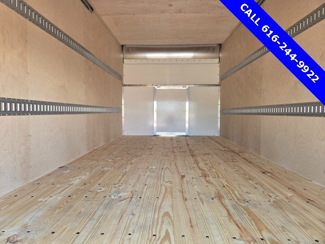 2026 Ford E-350SD Base Cutaway