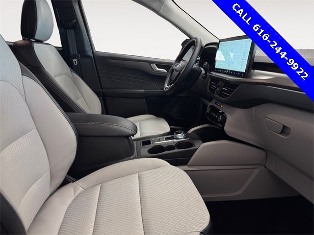 2025 Ford Escape Plug-In Hybrid Base