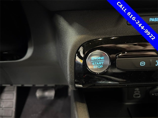 2026 Ford Escape Hybrid ST-Line Select