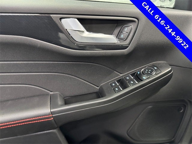 2026 Ford Escape Hybrid ST-Line Select