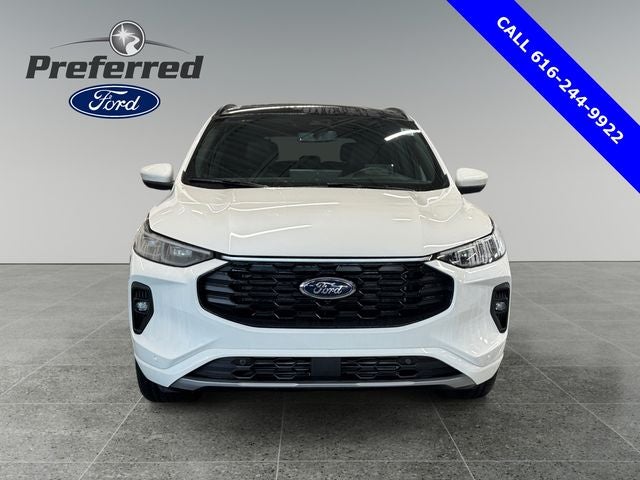 2026 Ford Escape ST-Line Elite