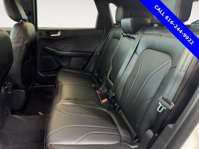 2026 Ford Escape ST-Line Elite