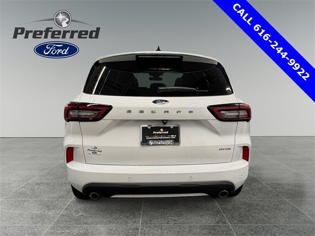 2026 Ford Escape ST-Line Elite