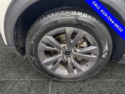 2022 Ford Explorer XLT 2.3 Liter Ecooost 4WD