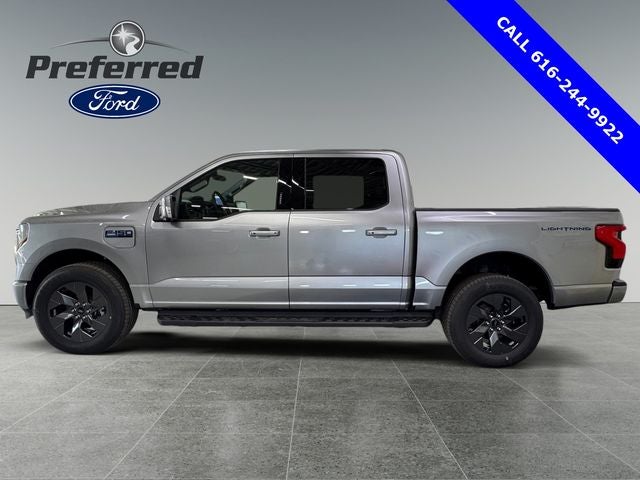 2025 Ford F-150 Lightning Lariat