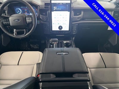 2025 Ford F-150 Lightning Platinum