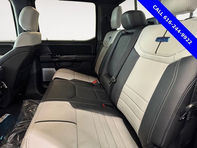 2025 Ford F-150 Lightning Platinum