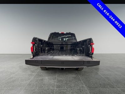 2025 Ford F-150 Lightning Platinum