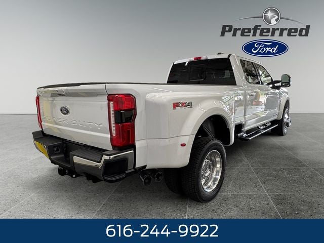 2026 Ford F-450SD Lariat DRW