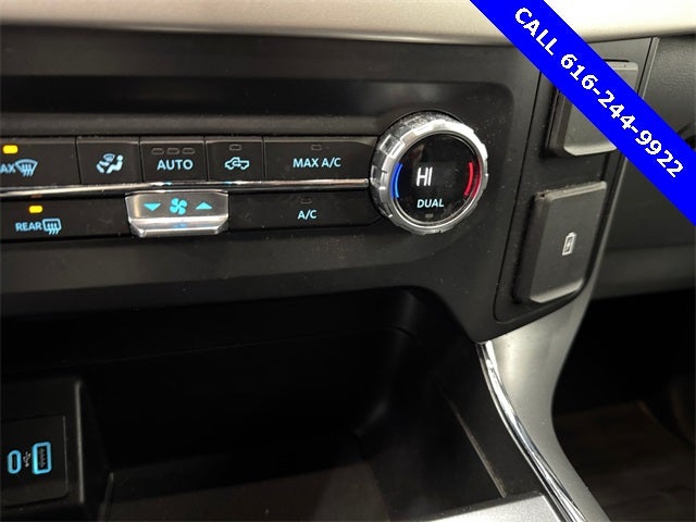 2021 Ford F-150 XLT 5.0 Liter V8 SuperCrew 4WD