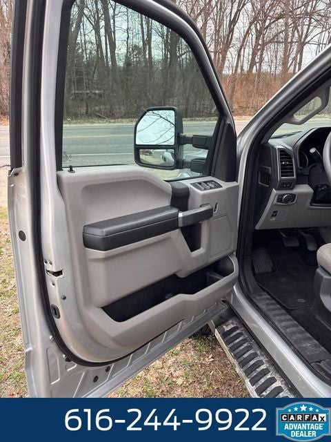 2018 Ford F-150 XLT 5.0 Liter V8 SuperCrew 4WD