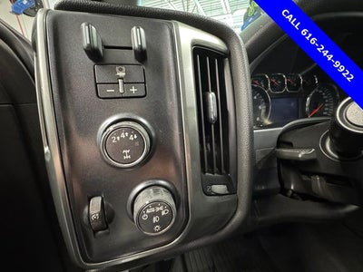 2019 Chevrolet Silverado 2500HD LT 6.0 liter V8 4D Double Cab 4WD