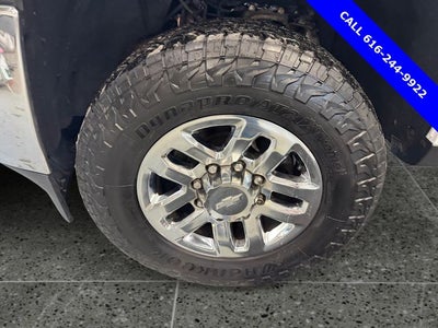 2019 Chevrolet Silverado 2500HD LT 6.0 liter V8 4D Double Cab 4WD