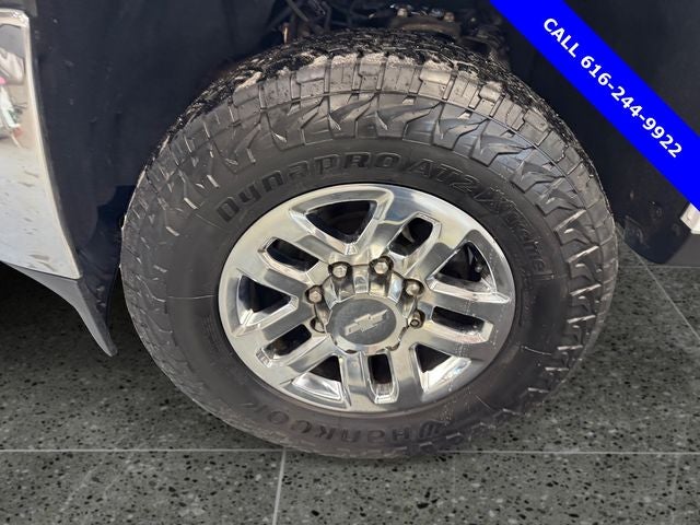 2019 Chevrolet Silverado 2500HD LT 6.0 liter V8 4D Double Cab 4WD